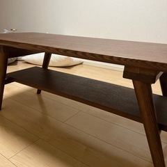 美品✨テーブルの画像