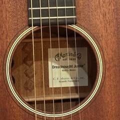 Martin Dreadnought Junior エレキアコースティックギターの画像
