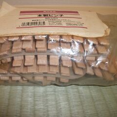 無印良品未使用木製ピンチ44個の画像