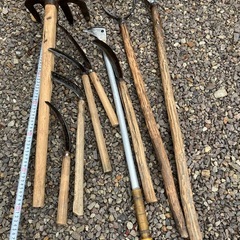 片手4本鍬、鎌などの画像