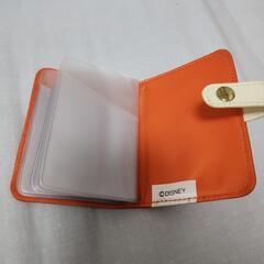 ディズニーキャラクター､チップとデールのカード入れとスマイリー金属製空き缶小物入れです。の画像