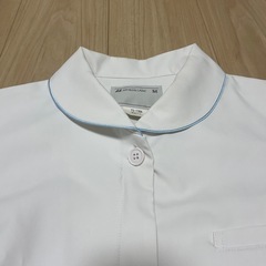 ナース服　Ｍサイズ（トップスのみ）の画像