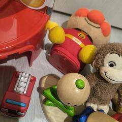 アンパンマン　車　木のおもちゃセットの画像