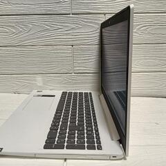 i7 10世代　ホワイト　ノートパソコン　の画像