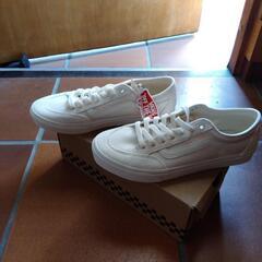 VANSスニーカー❗️新品未使用の画像