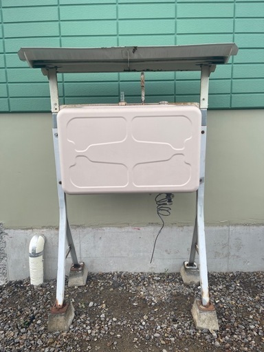 ホームタンク　灯油タンク１０月１７日に処分しますします