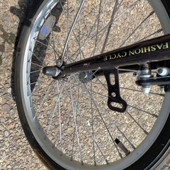折り畳み自転車の画像