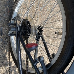 折り畳み自転車の画像