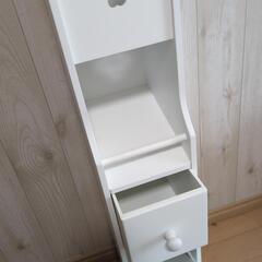 トイレ収納の画像