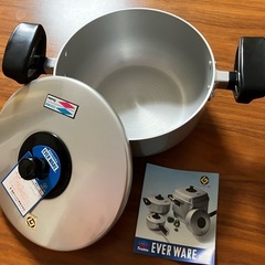 未使用品☆昭和レトロ　EVERWARE 厚手両手鍋20cmの画像