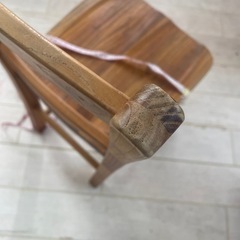 木の子供椅子の画像