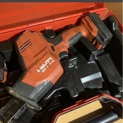 動作確認済み　ヒルティ HILTI レシプロソー SR 2-A12 バッテリ×2個 充電器　刃おまけ付きの画像