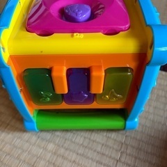 音が鳴る玩具の画像