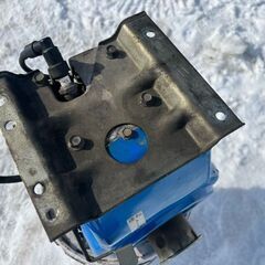ヤマハ除雪機 YSM560 5馬力エンジン セル無しタイプの画像