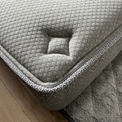 【美品】竹炭入り セミダブル ベッド マットレス (グレー) 大川家具の画像