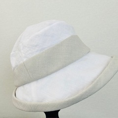 バケットハットの画像