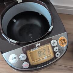 象印　IH炊飯器の画像
