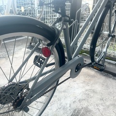 【通学・通勤・買い物などに！】自転車 26か27インチ（ヘルメット付けます）の画像