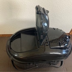 持ち運び用ペットゲージの画像