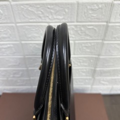 ルイヴィトン　エピ　ビジネス　ハンドバッグの画像
