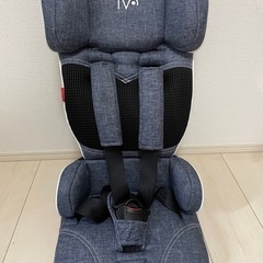 日本育児　チャイルドシート
の画像