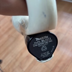 マキタ コードレス掃除機の画像