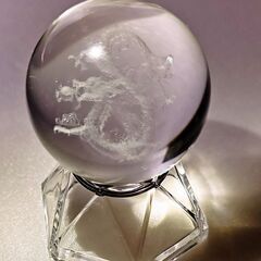 クリスタルガラス ドラゴン置物の画像