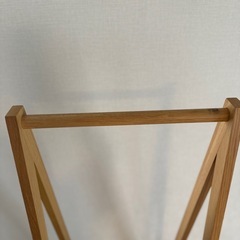 無印良品の木製コートハンガーの画像