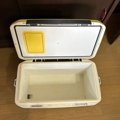 RYOBI釣り用クーラーの画像