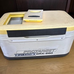 RYOBI釣り用クーラーの画像