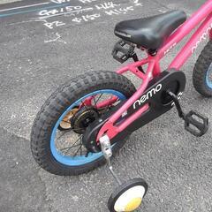 中古子供自転車３５１９　１４インチ　ギヤなし　 身長１０１㎝前後　＊片足スタンドに変更可・無料（購入時のみ）の画像