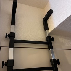 突っ張り式ラックの画像