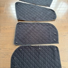 プリウスα専用サンシェード
の画像