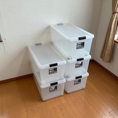 かぶくわさんに決まりました。　プラ収納ケース5個