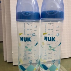 哺乳瓶の画像
