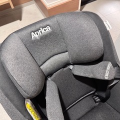 アップリカ チャイルドシートの画像