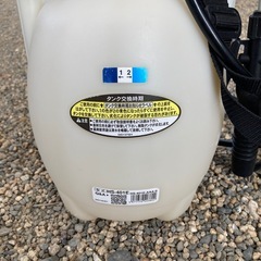 (現在、交渉中)蓄圧式噴霧器  4リットル　KOSHIN 園芸消毒用の画像