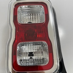 ハスラー　MR52S/MR92S　左純正テールライKOITO 220-5939Wの画像