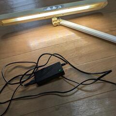 KOIZUMI コイズミ　デスクライト　LED 　SB-611　テーブルライト　照明　勉強机の画像