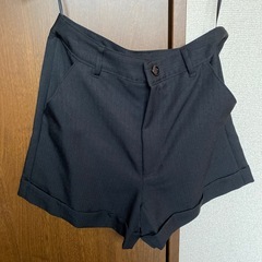 女児　セットスーツの画像