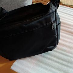 新品。ショルダーバックの画像