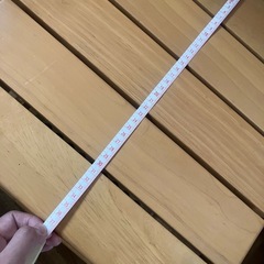 木の椅子の画像