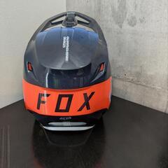 FOX v1 モトクロスヘルメット　の画像