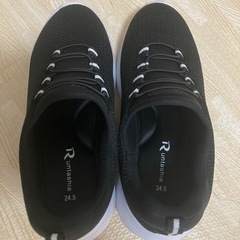 スリッポンスニーカー👟
の画像