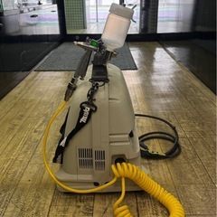 中古　マキタ　エアコンプレッサー　100v AC700の画像
