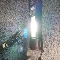【お渡し済】COB懐中電灯　USB-C充電　Normal-ズーム-点滅　サイド白色点灯-赤青交互点滅の画像