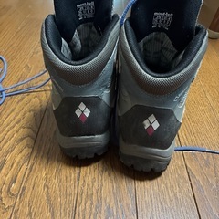 mont-bell登山靴GORE-TEXの画像