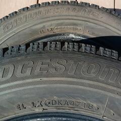 スタッドレスタイヤ 185/65R15 ブリザックVRXの画像