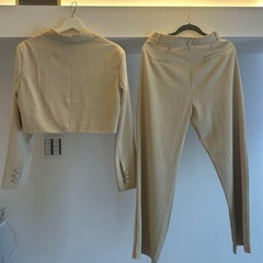 レディースセットアップの画像