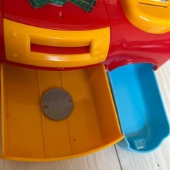 アンパンマンレジスターとアンパンマン買い物カートの画像